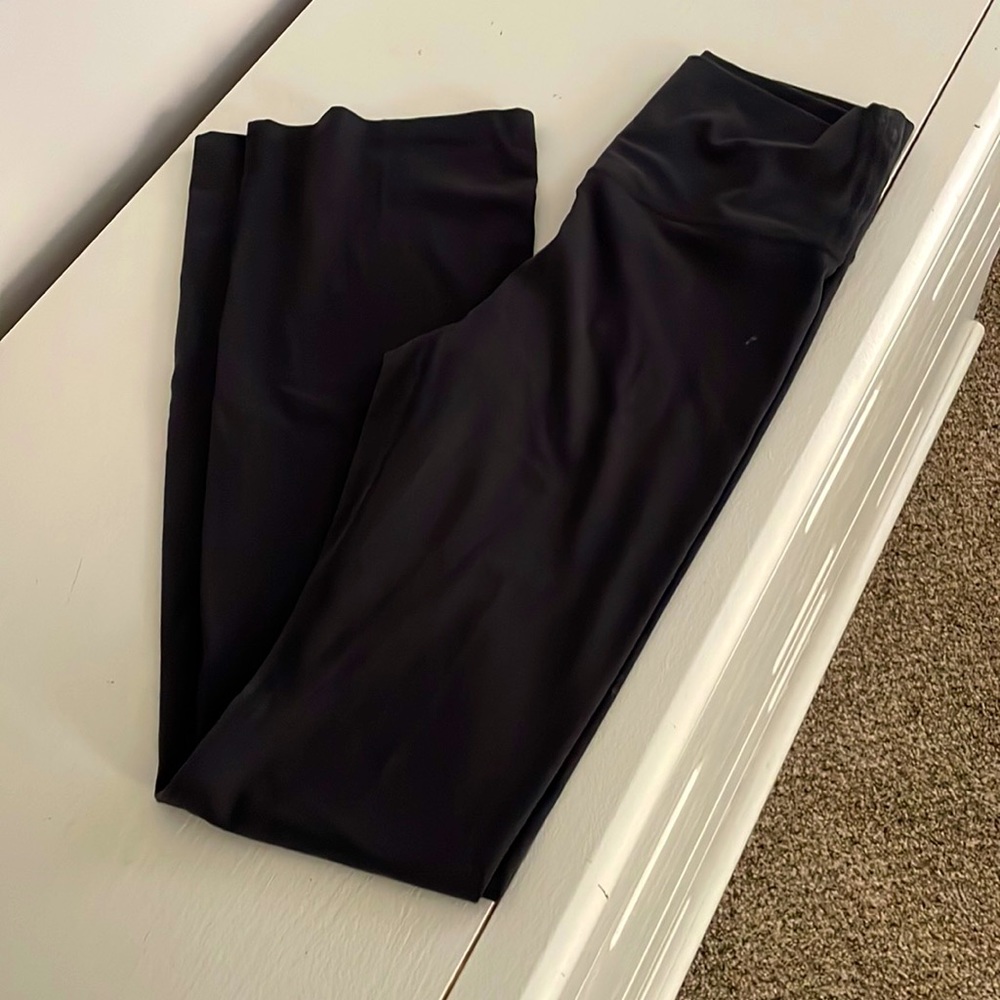 Junior yoga pants never been worn